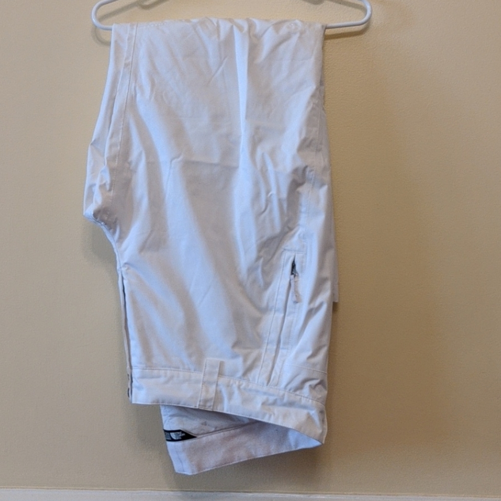 North Face Snowbanks XL short